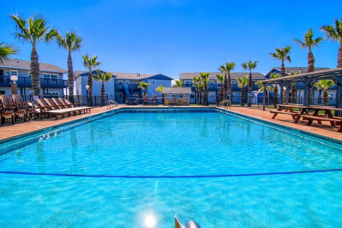 Captain Quarter'S 1 Bedrm Unit At Sea Isle Village Port Aransas Exterior photo